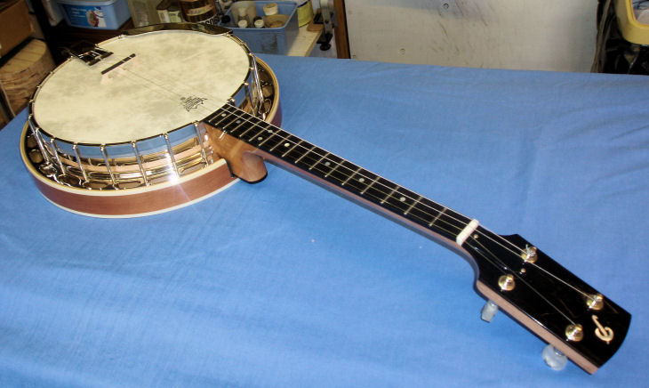 tenor banjo