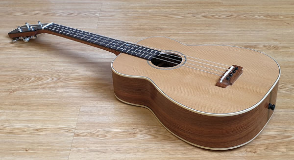 ukulele